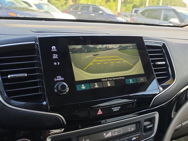 Used 2020 Honda Pilot Touring image 27