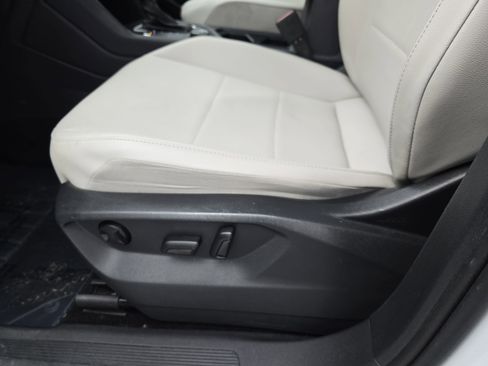 Used 2020 Volkswagen Tiguan SEL w/ 3rd Row Seat Package image 28