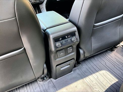 Used 2019 GMC Acadia SLT w/ Black Edition AWD/4WD image 33