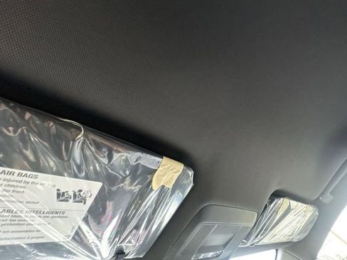 New 2026 Chevrolet Equinox EV LT w/ LPO, Blackout Package image 19