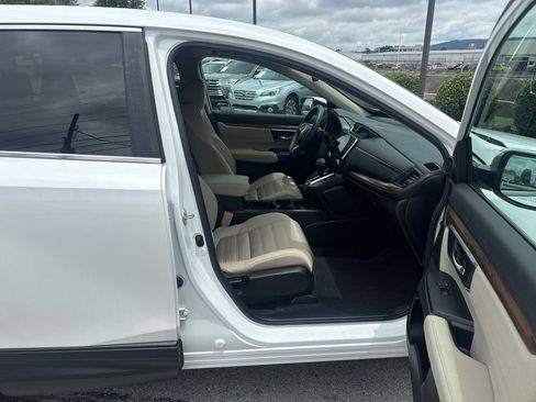 Used 2019 Honda CR-V EX image 18
