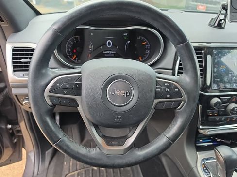 Used 2021 Jeep Grand Cherokee Laredo X RWD image 20