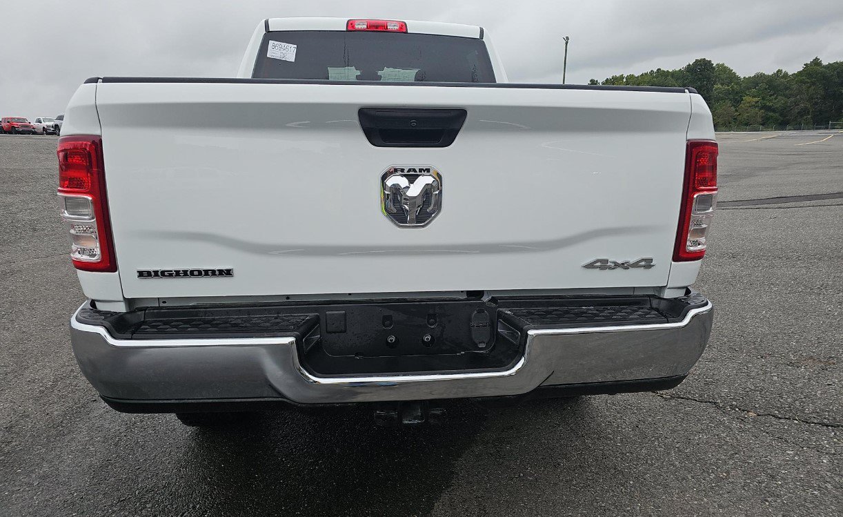 Used 2024 RAM 2500 Big Horn w/ Snow Chief Group AWD/4WD image 5