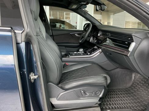 Used 2023 Audi SQ8 Prestige AWD/4WD image 28