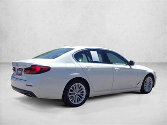 Used 2021 BMW 530i xDrive w/ Convenience Package AWD/4WD video 4