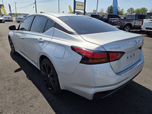 Used 2019 Nissan Altima 2.5 SR w/ SR Premium Package AWD/4WD image 5