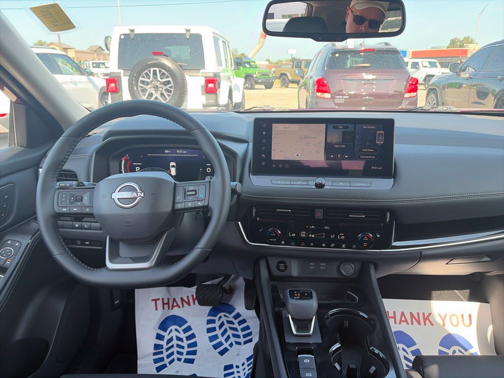 Used 2025 Nissan Rogue SL w/ Tech Package AWD/4WD image 14