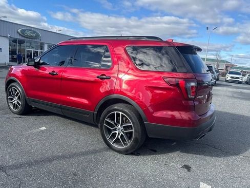 Used 2016 Ford Explorer Sport image 3