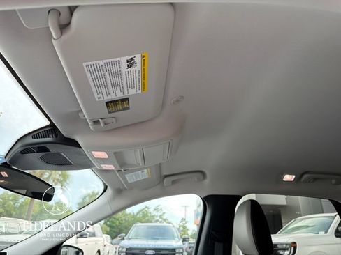 New 2026 Ford Escape SE FWD image 25