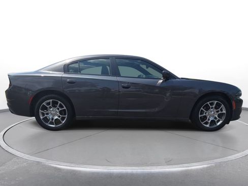 Used 2015 Dodge Charger SXT AWD/4WD image 4
