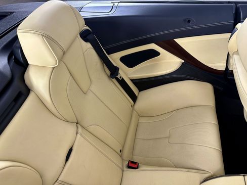 Used 2015 BMW M6 Convertible image 22