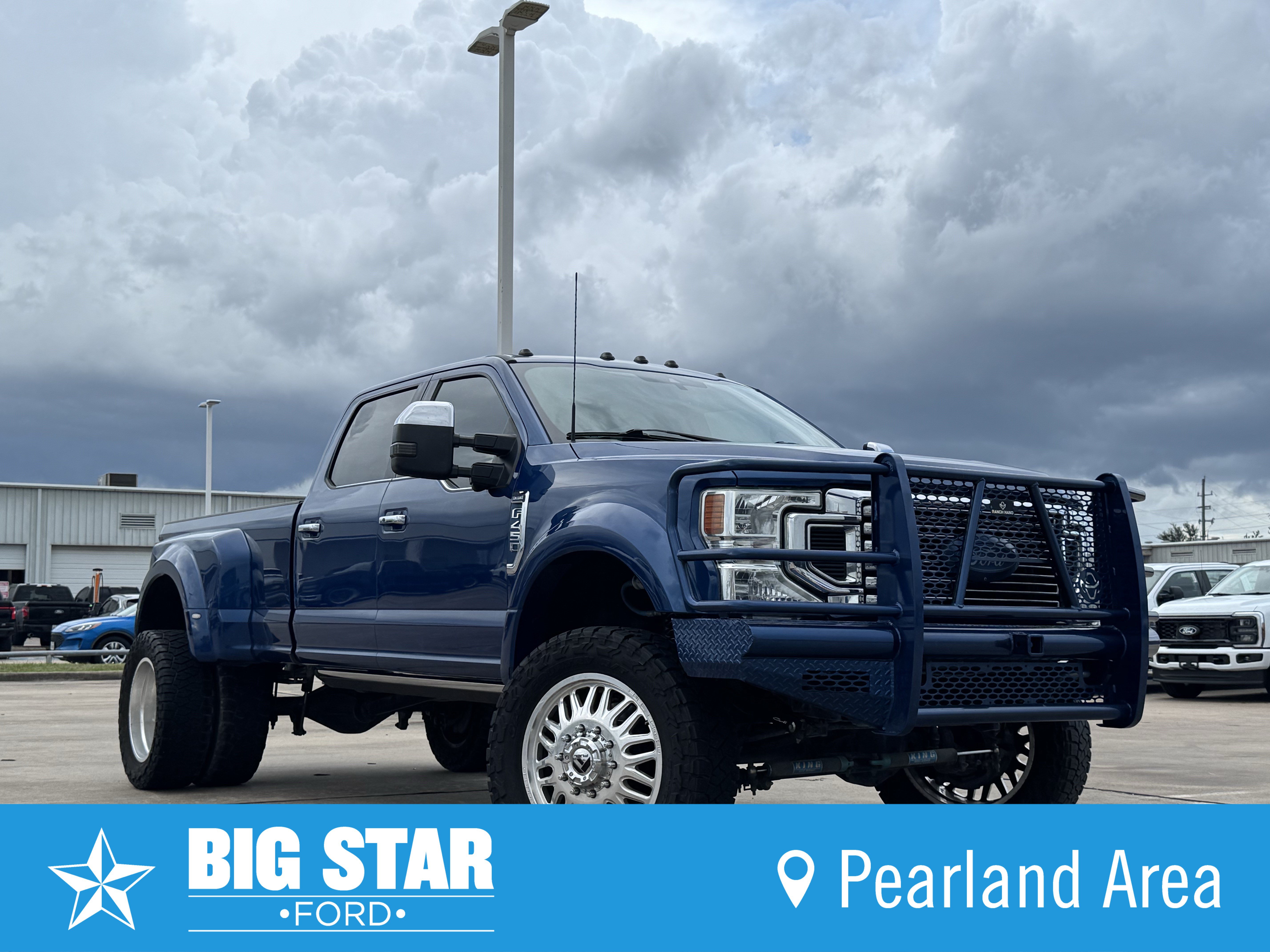 Used 2022 Ford F450 King Ranch w/ Chrome Package AWD/4WD image 2