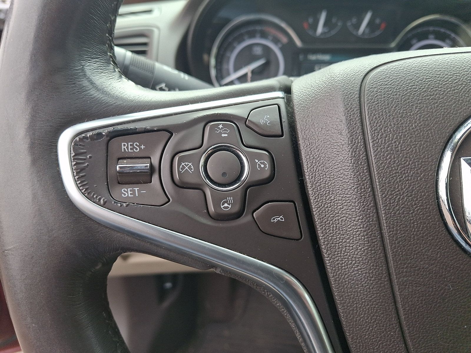 Used 2016 Buick Regal Premium w/ Driver Confidence Package #1 FWD image 19