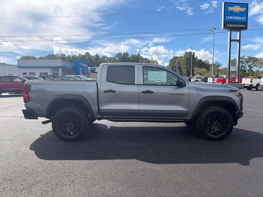 New 2026 Chevrolet Colorado Trail Boss AWD/4WD image 9