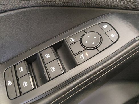 Used 2021 Nissan Rogue SV FWD image 27