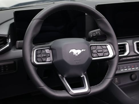 Used 2026 Ford Mustang Premium RWD image 10