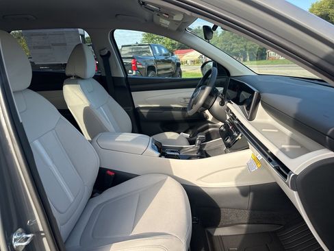 New 2026 Hyundai Tucson SEL image 12