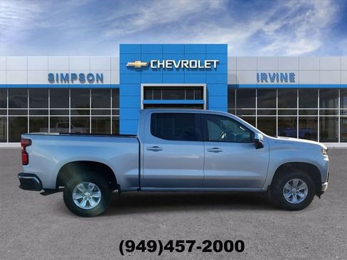 Used 2021 Chevrolet Silverado 1500 LT image 9