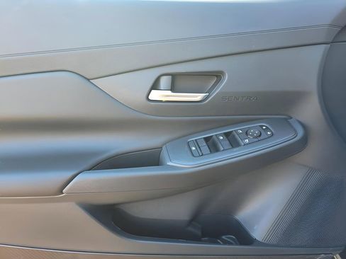 New 2026 Nissan Sentra SV w/ SV Convenience Package FWD image 12