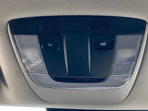 Used 2023 Kia Sportage LX image 16