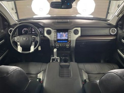 Used 2018 Toyota Tundra Limited w/ Limited Premium Package AWD/4WD image 14