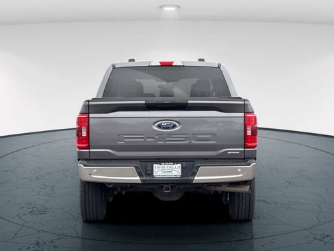 Used 2022 Ford F150 XLT image 7