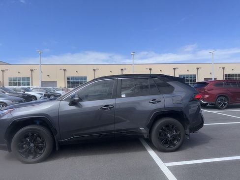 Used 2024 Toyota RAV4 XSE image 4