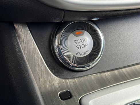 Used 2018 Nissan Murano Platinum AWD/4WD image 23