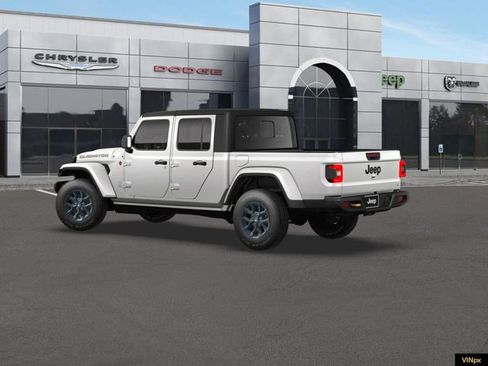 New 2026 Jeep Gladiator Sport AWD/4WD image 4