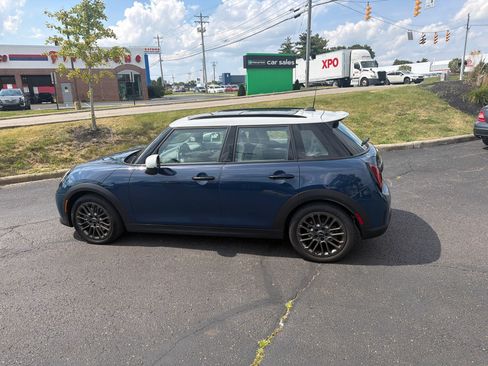 Used 2025 MINI Cooper S FWD image 14