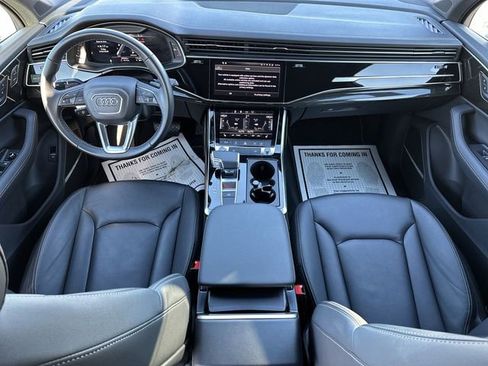Used 2025 Audi Q7 3.0T Premium Plus image 21