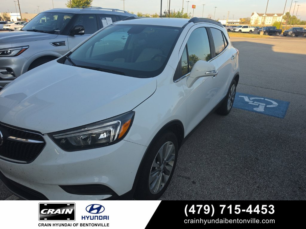 Used 2018 Buick Encore Preferred FWD image 1