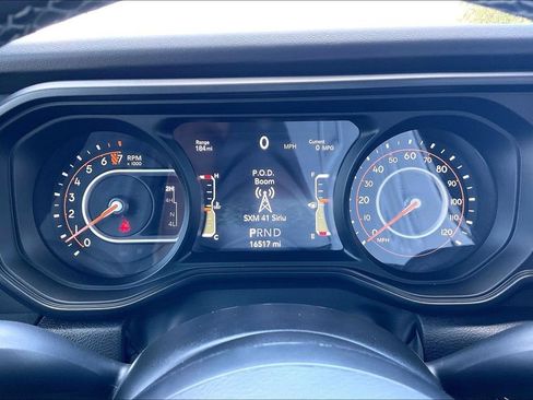 Used 2025 Jeep Gladiator Sport AWD/4WD image 12