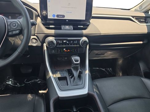 Used 2023 Toyota RAV4 Limited FWD image 14