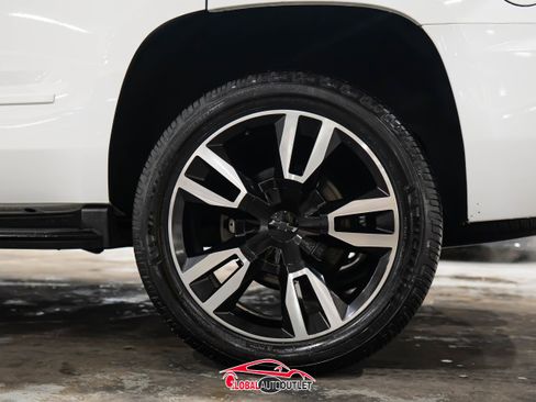 Used 2020 Chevrolet Tahoe Premier w/ RST 6.2L Performance Edition image 12