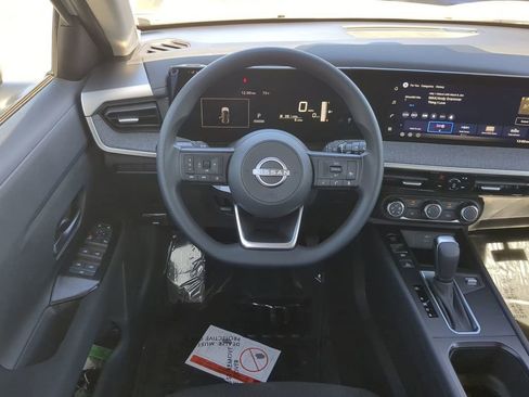 New 2026 Nissan Kicks S image 16