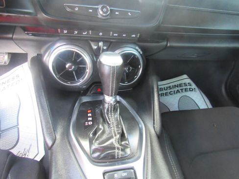 Used 2021 Chevrolet Camaro LT w/ RS Package RWD image 15