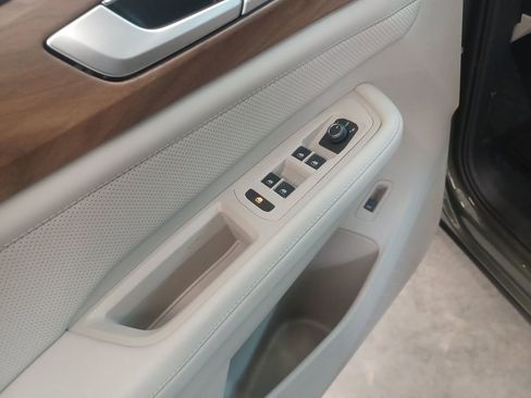 New 2026 Volkswagen Atlas SE AWD/4WD image 11