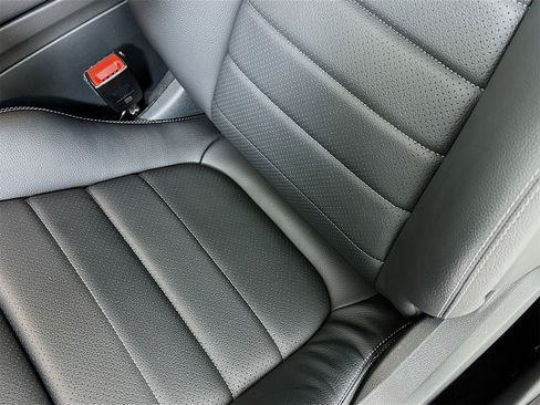 Used 2023 Mercedes-Benz C 300 Coupe image 20