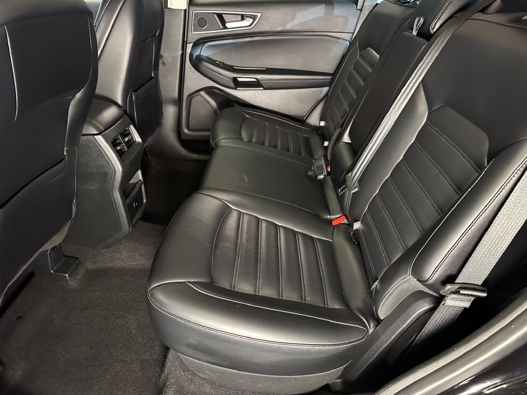Used 2024 Ford Edge SEL AWD/4WD image 21