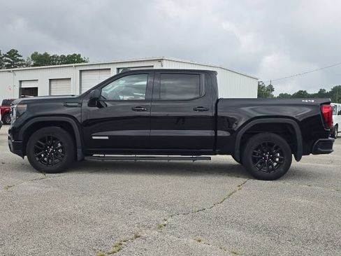 Used 2024 GMC Sierra 1500 Elevation AWD/4WD image 2