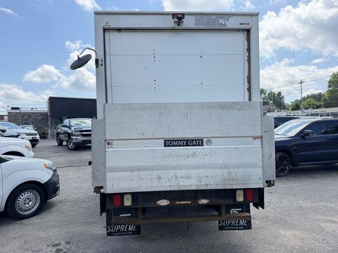 Used 2021 Chevrolet Express 3500 RWD image 5