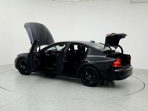 Certified 2024 Volvo S60 B5 Plus image 12