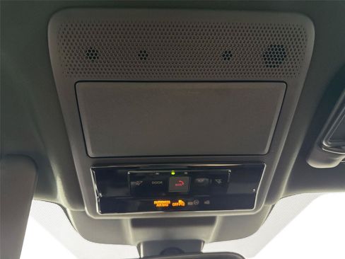 Certified 2026 Toyota RAV4 SE w/ Convenience Package AWD/4WD image 6