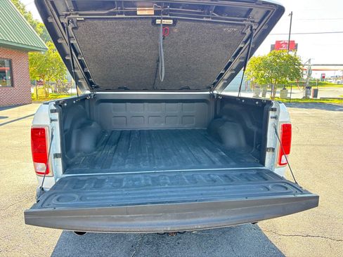 Used 2016 RAM 1500 Laramie Longhorn w/ Convenience Group AWD/4WD image 11