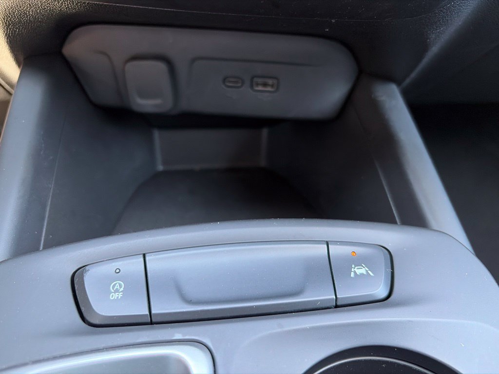 Used 2026 Chevrolet Trax LS FWD image 26