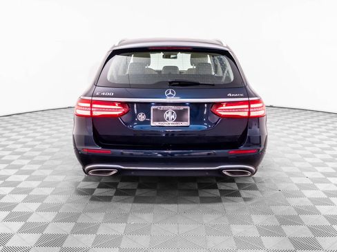 Used 2017 Mercedes-Benz E 400 4MATIC Wagon image 4