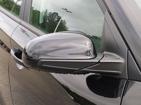 Used 2021 Hyundai Kona SE AWD/4WD image 12