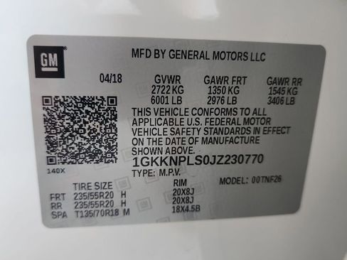 Certified 2018 GMC Acadia Denali w/ Technology Package FWD image 34