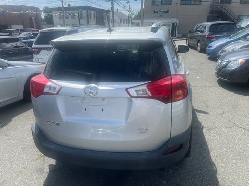 Used 2013 Toyota RAV4 XLE AWD/4WD image 5